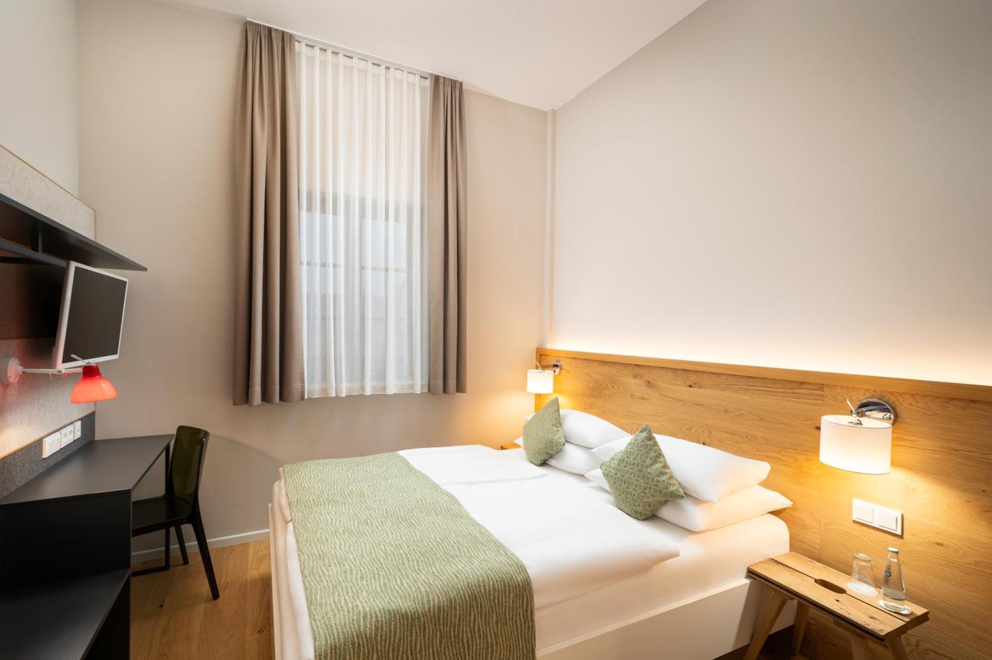 Paulinenhof Hotel Belzig ภายนอก รูปภาพ