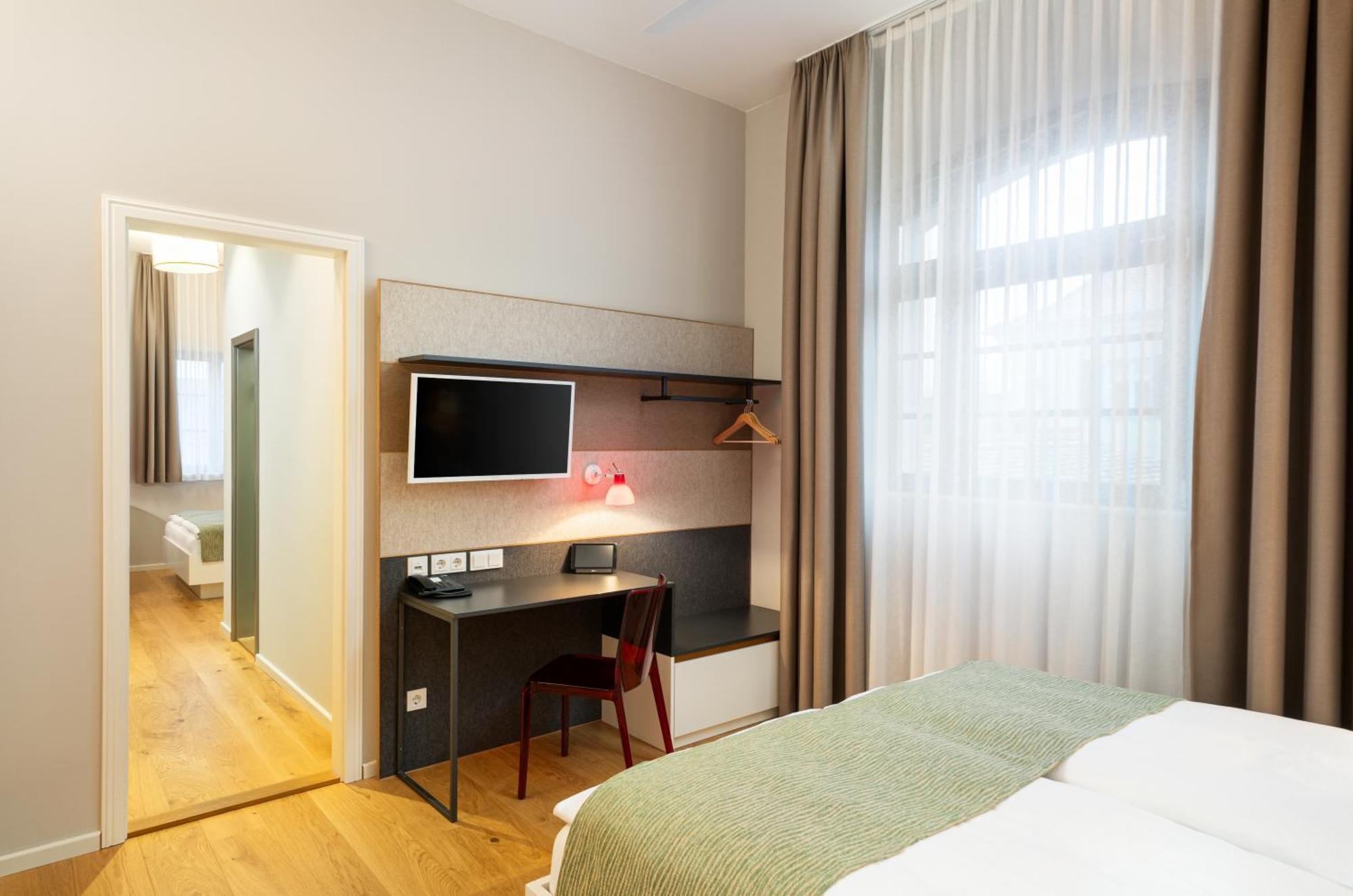 Paulinenhof Hotel Belzig ภายนอก รูปภาพ