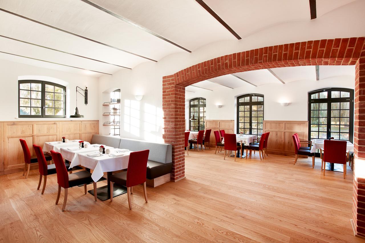 Paulinenhof Hotel Belzig ภายนอก รูปภาพ