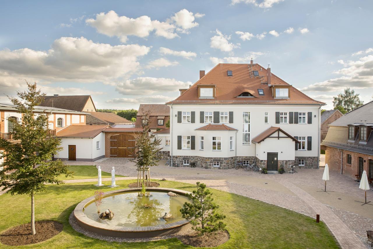 Paulinenhof Hotel Belzig ภายนอก รูปภาพ