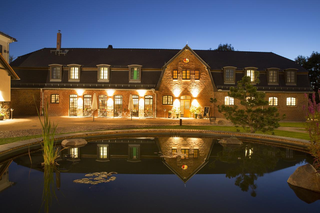 Paulinenhof Hotel Belzig ภายนอก รูปภาพ