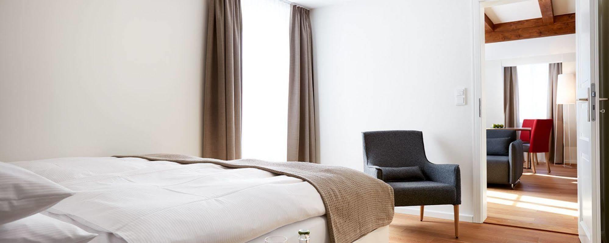 Paulinenhof Hotel Belzig ภายนอก รูปภาพ